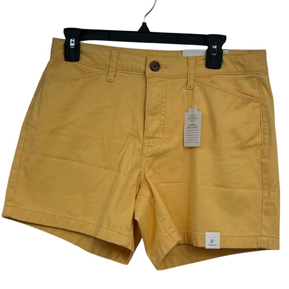 St Johns Bay Fun In The Sun 5 inch Chino Size 6